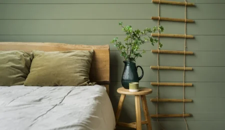 Why You Should Choose Warm Light in the Bedroom